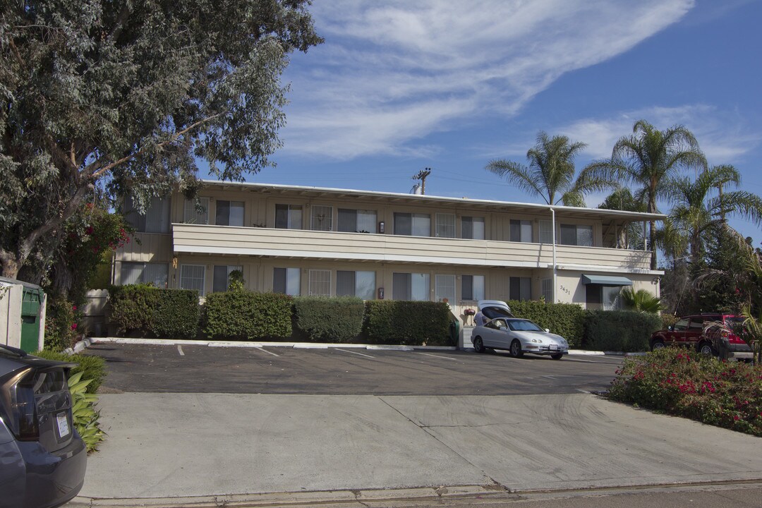 Casa Del Rey in San Diego, CA - Building Photo