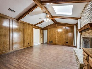 2400 Kelsey Dr in Plano, TX - Building Photo - Building Photo