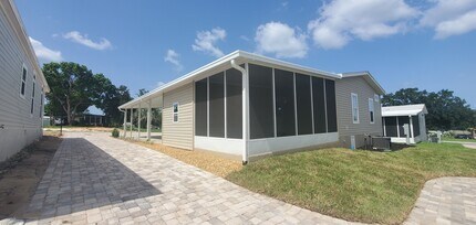 1620 Killarney Ct in Ocala, FL - Building Photo - Building Photo