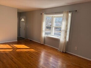 3300 Fernwood Ave in Ann Arbor, MI - Building Photo - Building Photo