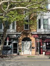 946 State St in New Haven, CT - Foto de edificio - Building Photo
