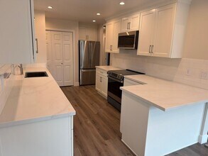 1403 Brown St in Napa, CA - Building Photo - Building Photo