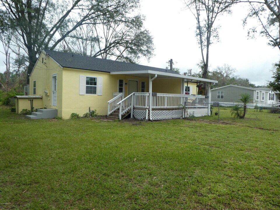 8653 Walden Rd in Jacksonville, FL - Building Photo