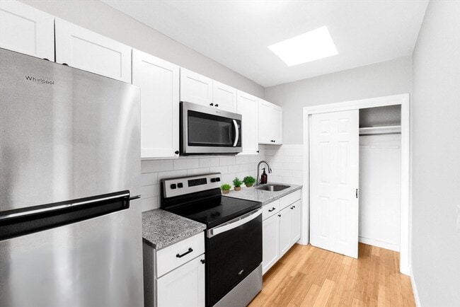 39 Willow St in Boston, MA - Building Photo - Building Photo