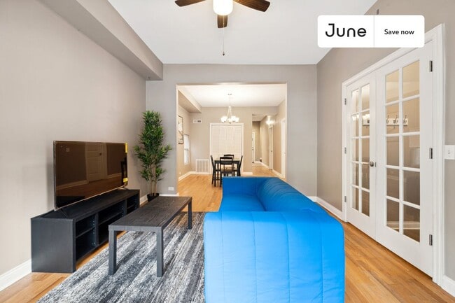 2848 W Palmer in Chicago, IL - Building Photo - Building Photo