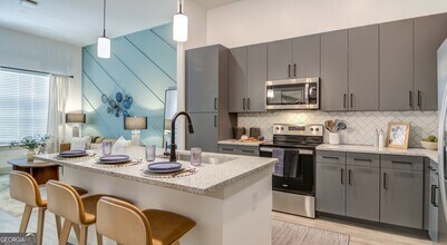 1000 Rea Dr SW in Gainesville, GA - Building Photo - Building Photo