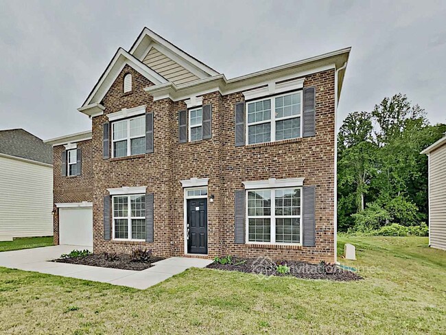 146 Sassafras Rd in Mooresville, NC - Foto de edificio - Building Photo