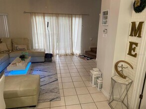 8439 Crystal Cove Loop in Kissimmee, FL - Building Photo - Building Photo