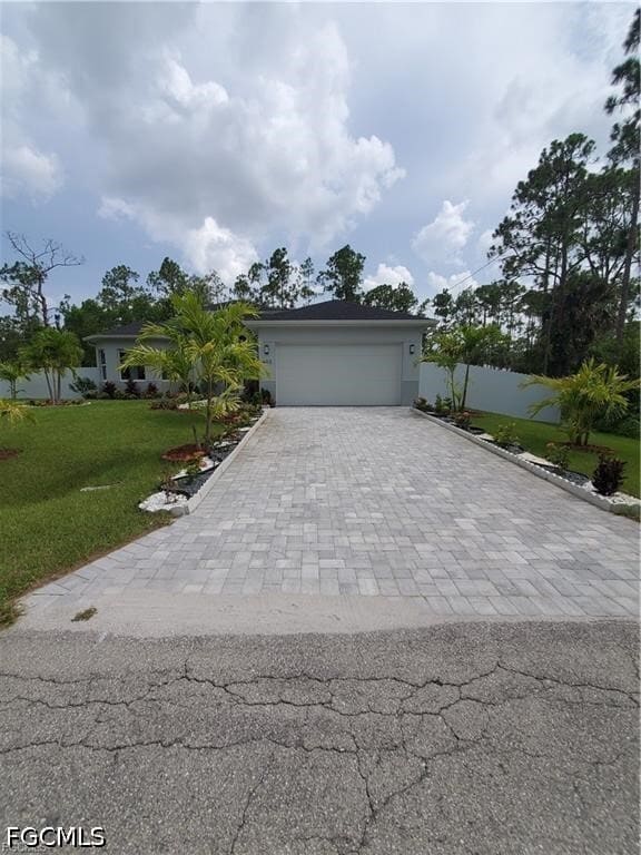 603 W 9th St in Lehigh Acres, FL - Building Photo - Building Photo