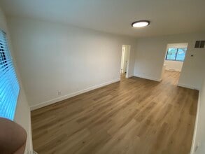 1108 Constitution Ave in Fort Collins, CO - Foto de edificio - Building Photo