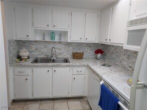 3706 Broadway in Ft. Myers, FL - Building Photo - Building Photo