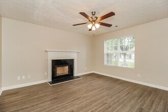 2028 Oak Terrace Dr SE in Atlanta, GA - Building Photo - Building Photo