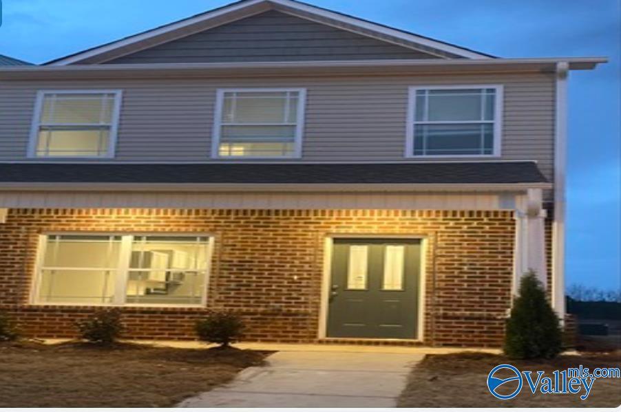 336 Falling Water Ln SW in Madison, AL - Foto de edificio