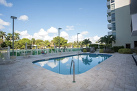 9800 W Bay Harbor Dr, Unit 710 in Bay Harbor Islands, FL - Foto de edificio - Building Photo