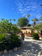 540 S Highland Dr in Palm Springs, CA - Building Photo - Building Photo