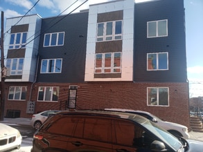 953 Belmont Ave in Philadelphia, PA - Foto de edificio - Building Photo