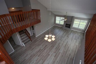 12818 Ashford Meadow Dr in Houston, TX - Foto de edificio - Building Photo