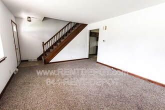 306-308 Bob Ct Dr in Evansville, IN - Building Photo - Building Photo