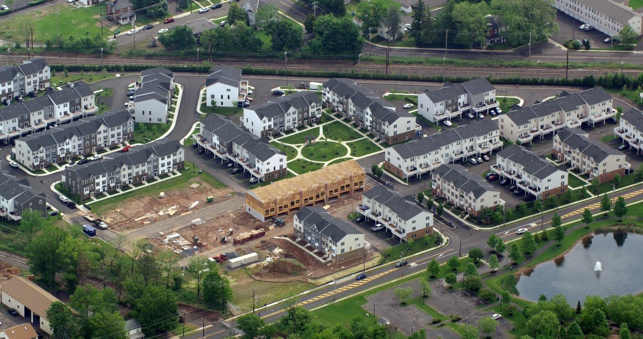 Andale Green in Lansdale, PA - Building Photo