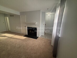 12714 Woodside Ln in Newport News, VA - Building Photo - Building Photo