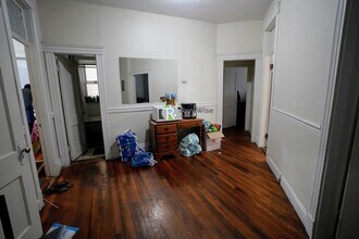 1350 Commonwealth Ave in Boston, MA - Building Photo - Building Photo
