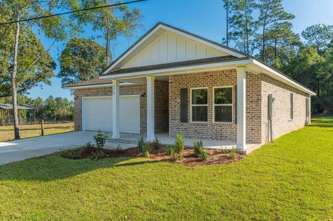 6029 Staff Rd in Crestview, FL - Building Photo - Building Photo