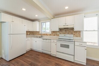 108 Lafayette St in Hackettstown, NJ - Building Photo - Building Photo