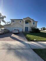 567 Glenbrook Cir in Rockledge, FL - Building Photo