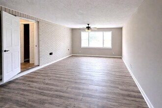 311 Orchard Ln in Warner Robins, GA - Building Photo - Building Photo