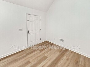 5907 Brookside Dr SE in Mableton, GA - Building Photo - Building Photo