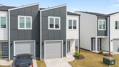 2010 Titanium Rock Rd in Durham, NC - Building Photo - Building Photo