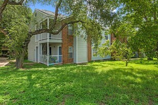 4208 Duval Rd in Austin, TX - Building Photo