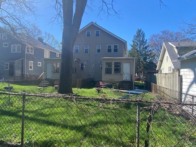 232 E Longview Ave in Columbus, OH - Building Photo - Building Photo