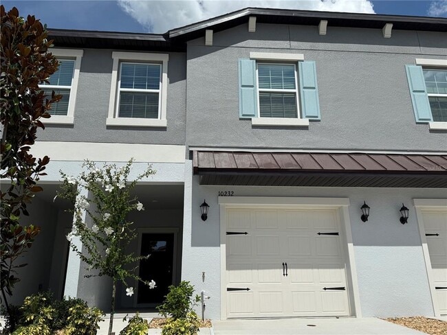 10232 Trumpet Honeysuckle Wy in San Antonio, FL - Building Photo - Building Photo