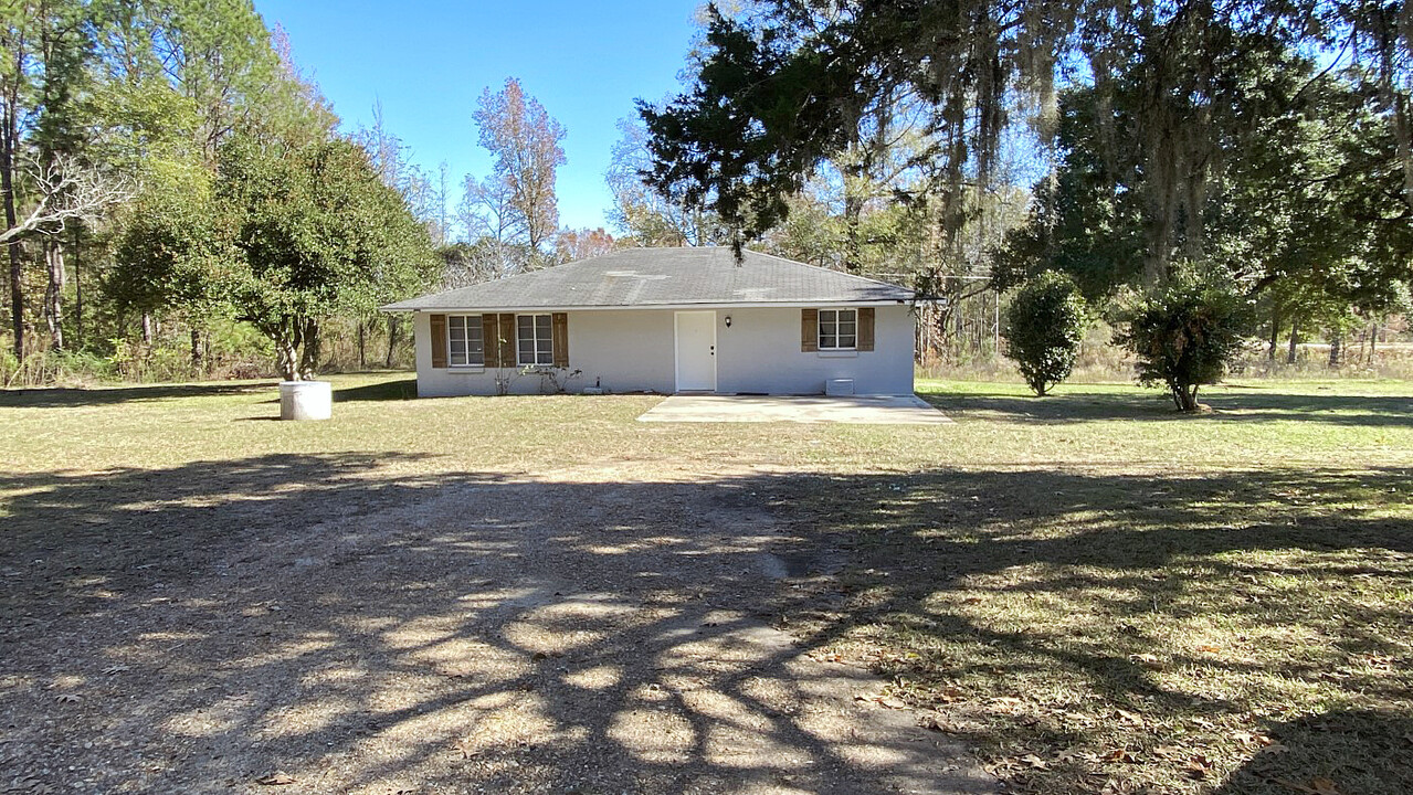 198 LA-3033 in West Monroe, LA - Building Photo