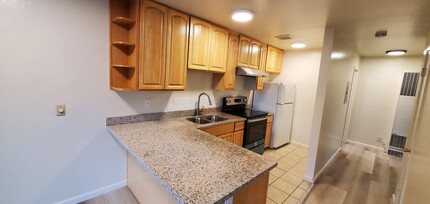 4021 Park Center Ln, Unit A in Fremont, CA - Building Photo - Building Photo