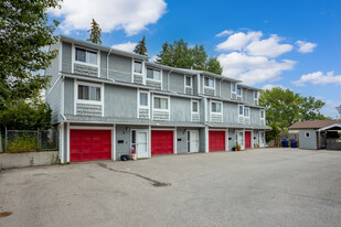 6630 Bowwood Dr NW in Calgary, AB - Building Photo