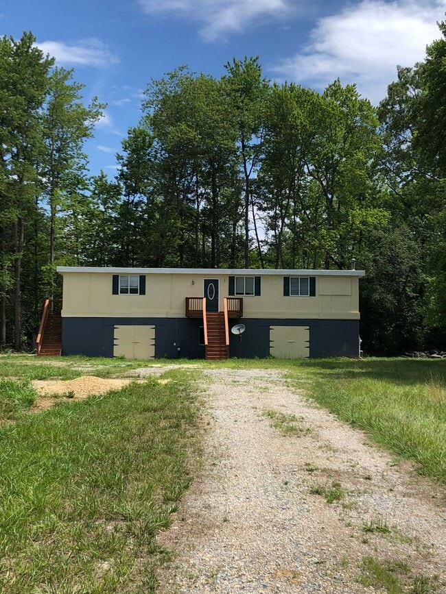 property at 7180 Billingsley Rd