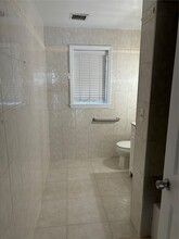 130 Huntsbridge Rd-Unit -1 in Yonkers, NY - Building Photo - Building Photo