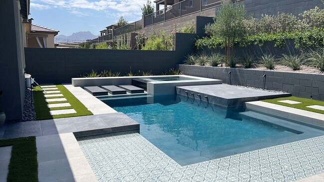 331 Coastal Redwood St in Las Vegas, NV - Foto de edificio - Building Photo