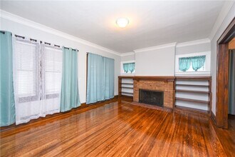200 Elmdorf Ave in Rochester, NY - Building Photo - Building Photo