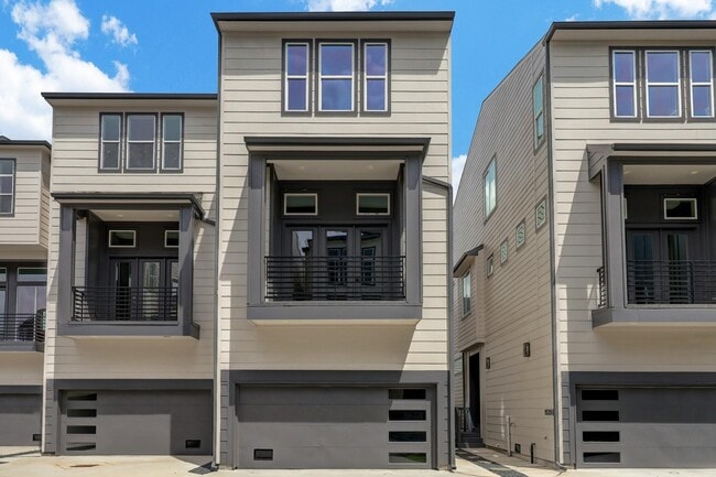 property at 1535 W 24th St