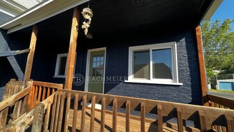 727 SW 1st St in Pendleton, OR - Building Photo