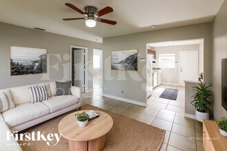 210 NW 53rd St in Fort Lauderdale, FL - Building Photo - Building Photo