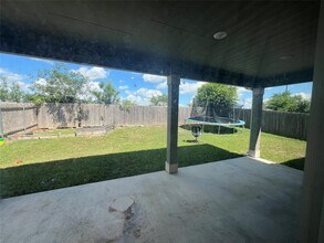 112 W Point Way in Elgin, TX - Building Photo - Building Photo