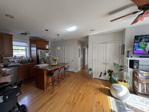 1902 N Spaulding Ave in Chicago, IL - Building Photo - Building Photo