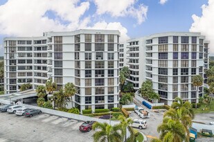 The Towers in Miami, FL - Building Photo