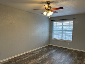 1607 Dugger Cir in Killeen, TX - Building Photo - Building Photo