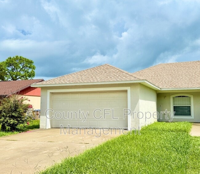 property at 715 Lucaya Dr