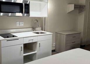 Furnished Studio-Longview in Longview, TX - Building Photo - Building Photo
